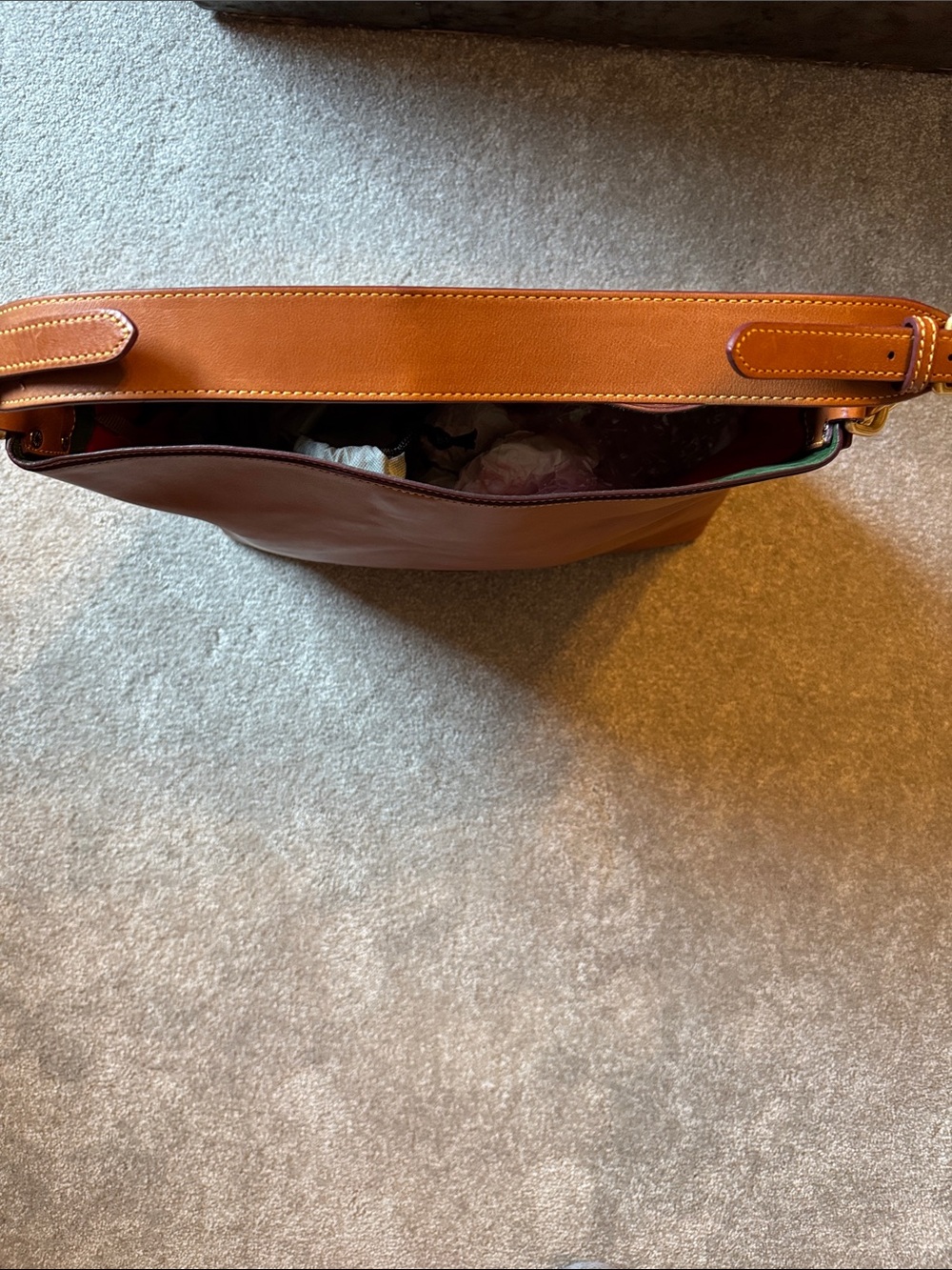 Dooney & Bourke Florentine Extra Large Courtney Sac in Natural - Picture 12 of 15